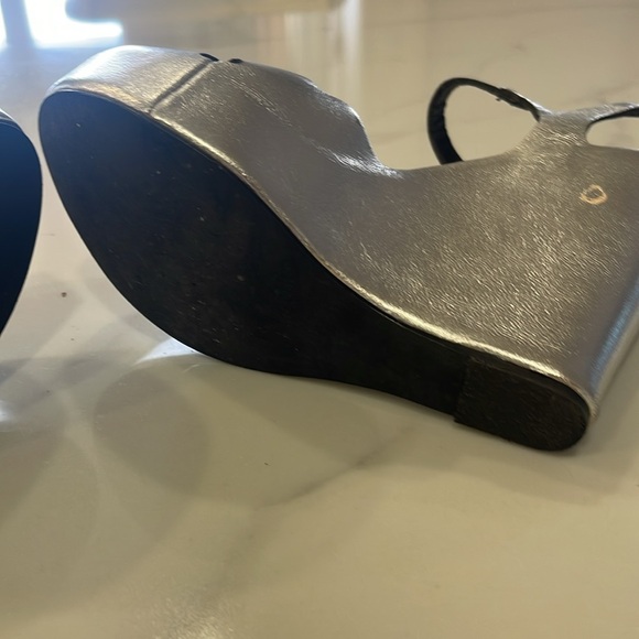 Matiko Silver wedges